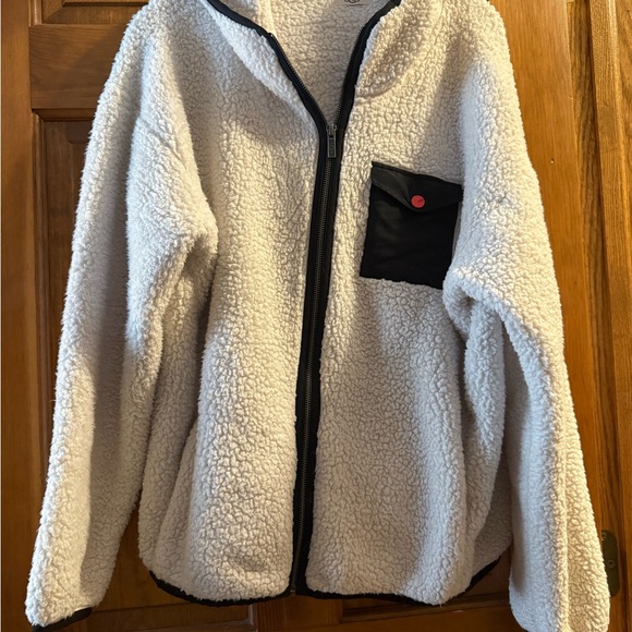 UGG Cream medium Sherpa hooded Jacket - Picture 1 of 5